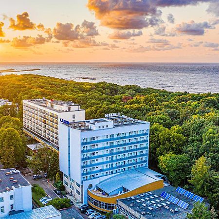 Sanatorium Uzdrowiskowe Lech Hotel Kolobrzeg Bagian luar foto